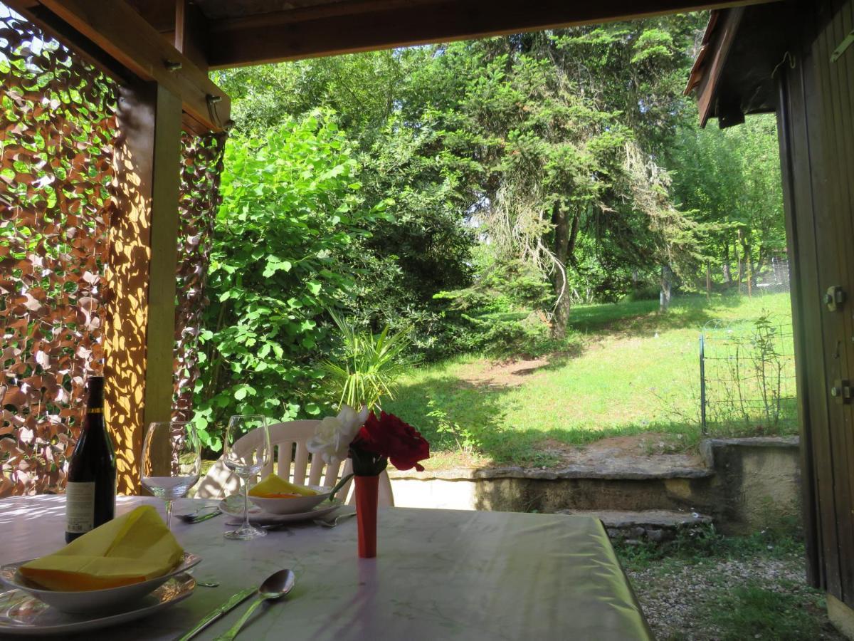 Petit chalet cosy Sarlat Extérieur photo